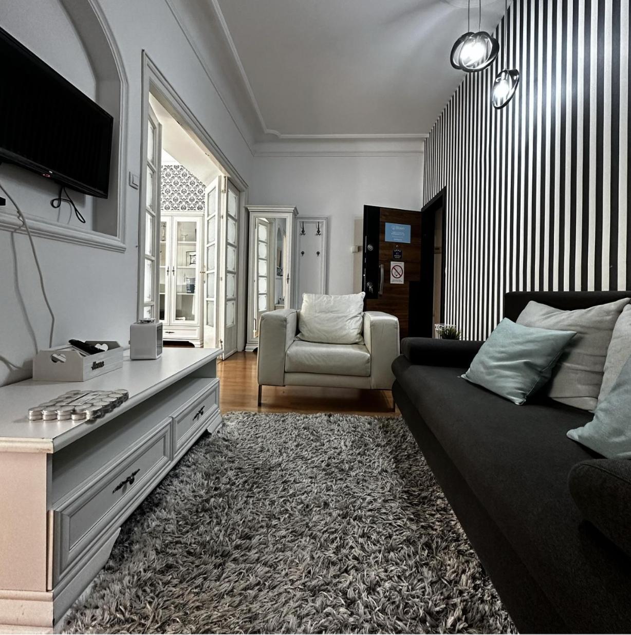 Bloom Apartments Belgrade Luaran gambar